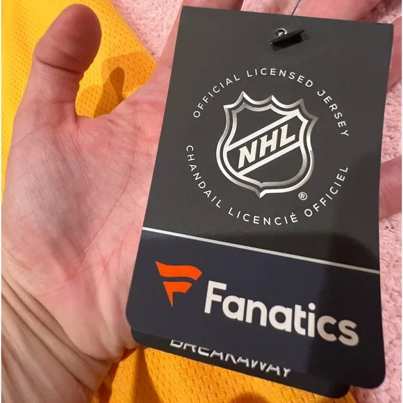 New Predators jersey kids - Picture 6 of 6